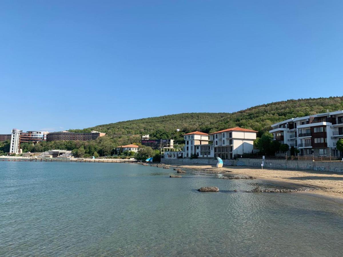 Prestige Fort Beach Private Apartment-Studio 46 Sveti Vlas Eksteriør billede