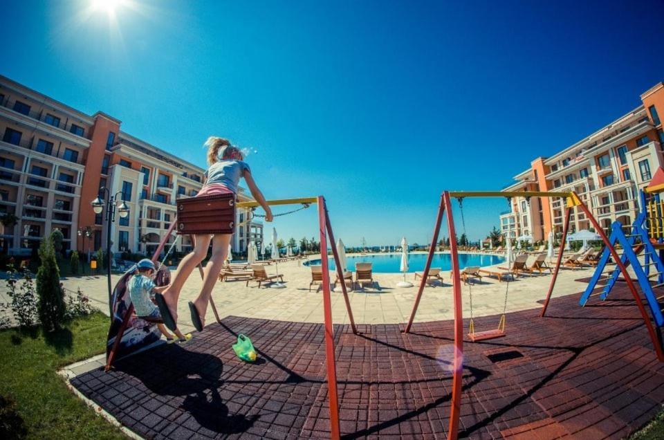 Prestige Fort Beach Private Apartment-Studio 46 Sveti Vlas Eksteriør billede